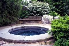 Watermill, NY - Hot tub & rock garden